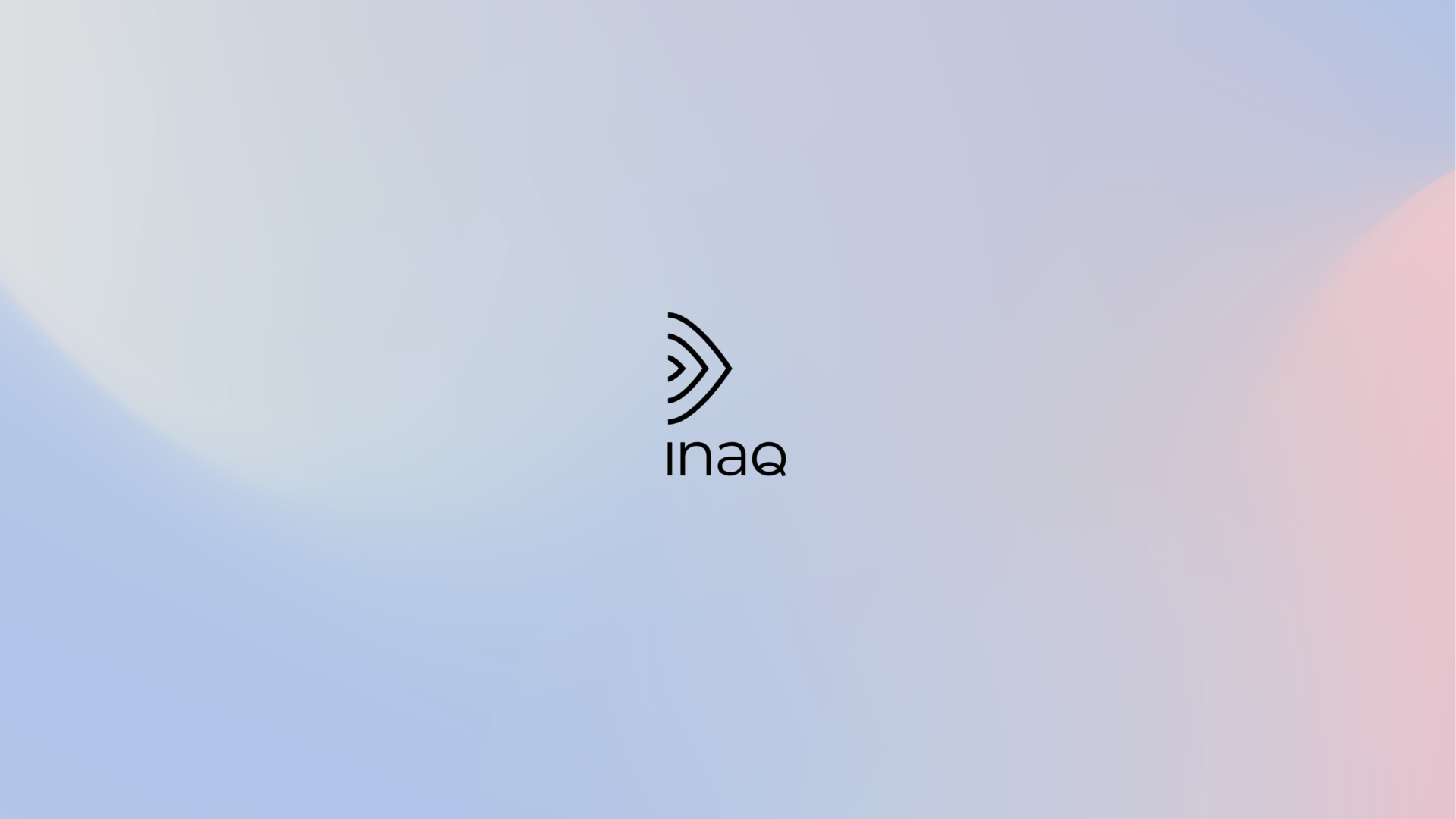 INAQ-logo på fargeforløpning. Forsidebilde for case for INAQ visuell identitet